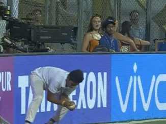 Cheerleader impressed with ball-boy's catch in IPL 2018 final CSK vs SRH Chennai Super Kings vs Sunrisers Hyderabad