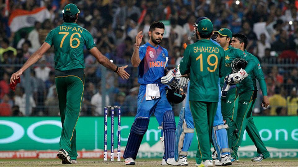 Don't play Asia Cup: Virender Sehwag slams India's back-to-back games #Cricket #India #VirenderSehwag #AsiaCup #ViratKohli #INDvPAK #Pakistan 