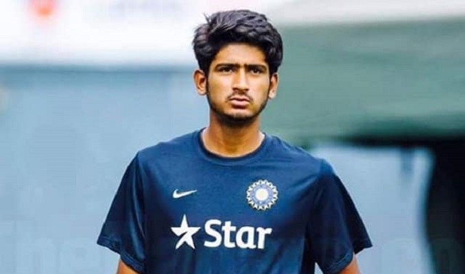 Who is Khaleel Ahmed, uncapped player selected for Asia Cup 2018 ? #Cricket #India #KhaleelAhmed #AsiaCup #AsiaCup2018