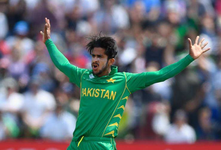 Hasan Ali fined 15% after he threatened to throw ball at Hashmatullah Shahidi #Cricket #Afghanistan #Pakistan #AFGvPAK #AFGvsPAK #PAKvAFG #PAKvsAFG #AsiaCup #AsiaCup2018 #HasanAli #HashmatullahShahidi