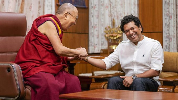 Sachin Tendulkar meets Dalai Lama at Dharamshala