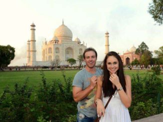 AB de Villiers Taj Mahal Wife Girlfriend Royal Challengers Bangalore RCB IPL 2018 Indian Premier League Batting Cricket Catch