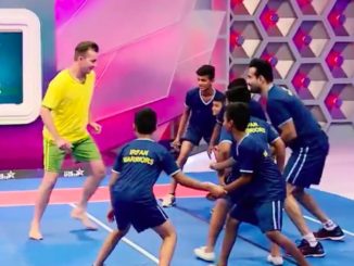 Irfan Pathan, Brett Lee take part in kabaddi match IPL 2018 Indian Premier League CSK vs SRH Chennai Super Kings vs Sunrisers