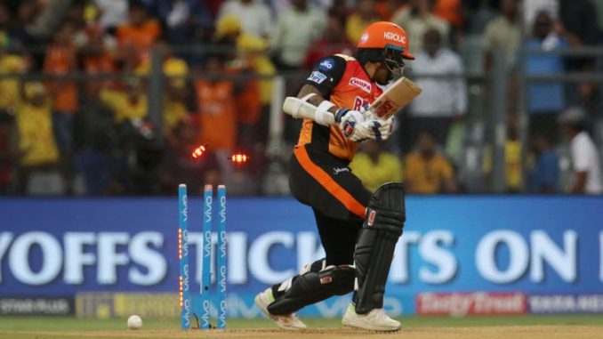 Shikhar Dhawan gets out for golden duck on first ball of IPL 2018 Qualifier 1 SRH vs CSK Sunrisers Hyderabad vs Chennai