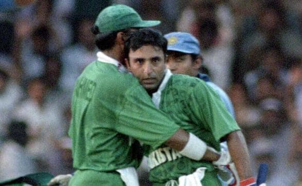 Sachin Tendulkar stopped Saeed Anwar from scoring 1st double hundred in ODIs IND vs PAK India vs Pakistan