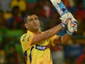 Aankh band, Bhagwaan ka naam lo, maar do: MS Dhoni on long 6s