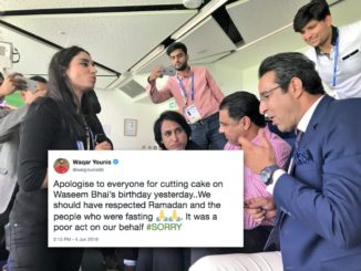 Waqar Younis apologises for cutting Wasim Akram's birthday cake in Ramadan #WaqarYounis #WasimAkram #ZainabAbbas #RameezRaja