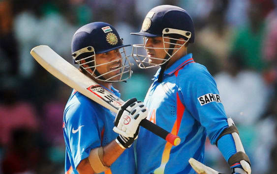 Virender Sehwag thought eating chicken would make him fat: Sachin Tendulkar #VirenderSehwag #SachinTendulkar #Cricket #India